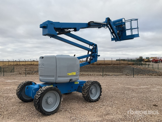 2013 Genie Z45/25J 4WD Diesel Articulating Boom Lift - Артикулираща платформа: снимка 1 2013 Genie Z45/25J 4WD Diesel Articulating Boom Lift - Артикулираща платформа: снимка 1