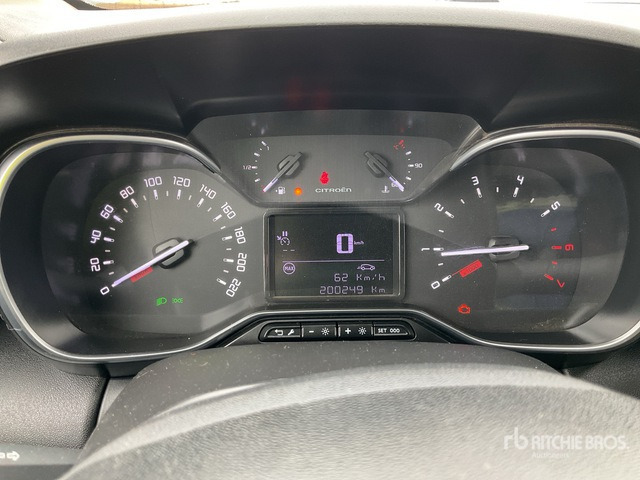 2019 Citroen C3 Aircross SUV - Джип: снимка 4 2019 Citroen C3 Aircross SUV - Джип: снимка 4