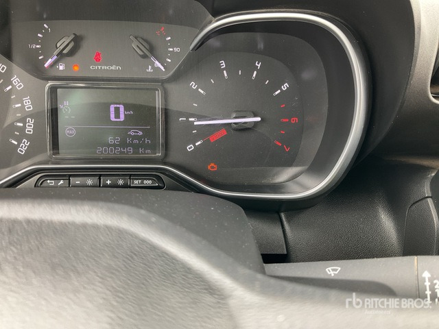 2019 Citroen C3 Aircross SUV - Джип: снимка 5 2019 Citroen C3 Aircross SUV - Джип: снимка 5