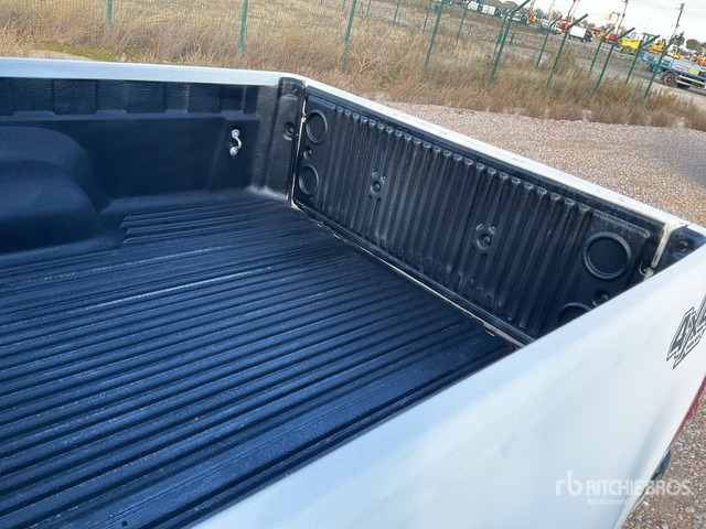 2019 Toyota Hilux 4x4 Crew Cab Pickup - Пикап: снимка 4 2019 Toyota Hilux 4x4 Crew Cab Pickup - Пикап: снимка 4