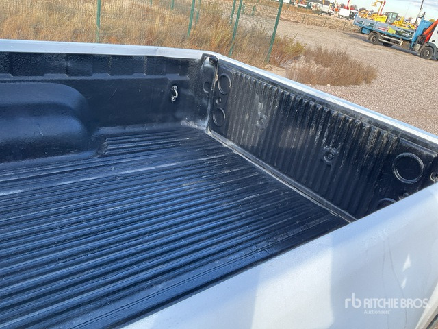 2020 Toyota Hilux 4x4 Crew Cab Pickup - Пикап: снимка 4 2020 Toyota Hilux 4x4 Crew Cab Pickup - Пикап: снимка 4