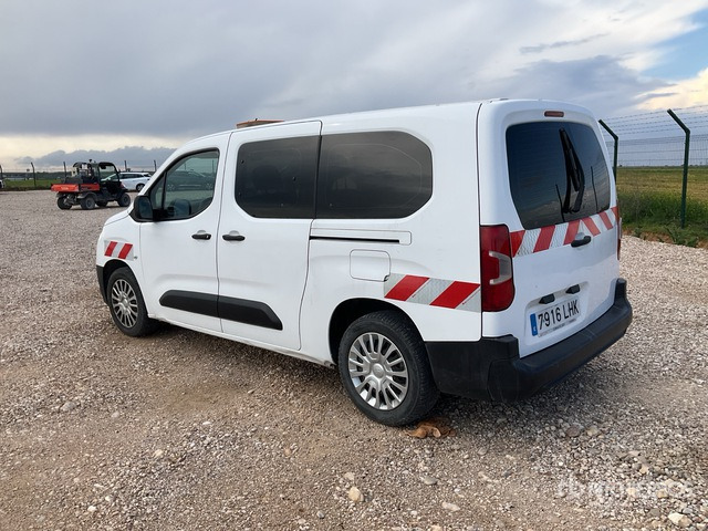 2020 Toyota Proace City Verso 5 Passenger Van - Микробус, Пътнически бус: снимка 2 2020 Toyota Proace City Verso 5 Passenger Van - Микробус, Пътнически бус: снимка 2