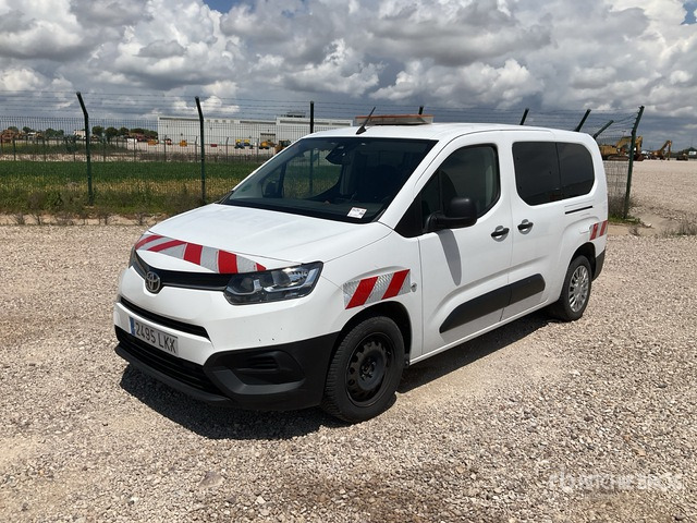 2020 Toyota Proace City Verso 5 Passenger Van - Микробус, Пътнически бус: снимка 3 2020 Toyota Proace City Verso 5 Passenger Van - Микробус, Пътнически бус: снимка 3