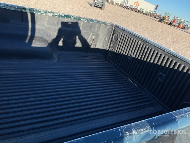 2021 Toyota Hilux 4x4 Crew Cab Pickup - Пикап: снимка 4 2021 Toyota Hilux 4x4 Crew Cab Pickup - Пикап: снимка 4