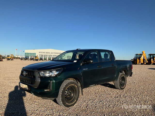 2021 Toyota Hilux 4x4 Crew Cab Pickup - Пикап: снимка 1 2021 Toyota Hilux 4x4 Crew Cab Pickup - Пикап: снимка 1