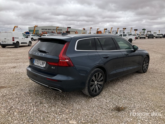 2021 Volvo V60 SUV - Джип: снимка 3 2021 Volvo V60 SUV - Джип: снимка 3
