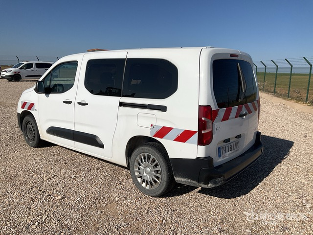 2022 Toyota Proace City Verso 5 Passenger Van - Микробус, Пътнически бус: снимка 2 2022 Toyota Proace City Verso 5 Passenger Van - Микробус, Пътнически бус: снимка 2