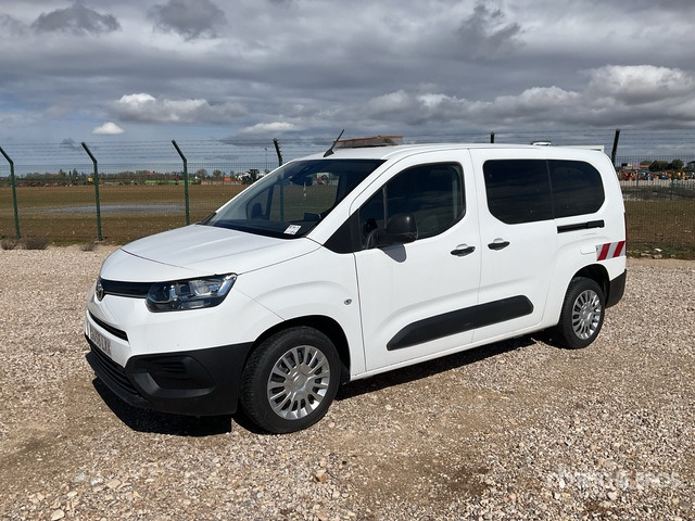 2022 Toyota Proace City Verso 5 Passenger Van - Микробус, Пътнически бус: снимка 3 2022 Toyota Proace City Verso 5 Passenger Van - Микробус, Пътнически бус: снимка 3