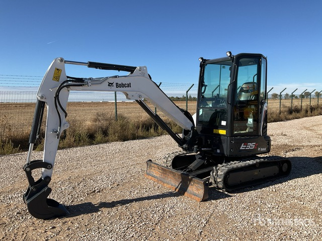 2024 Bobcat E35Z Mini Excavator: <6.6t - Мини багер: снимка 1 2024 Bobcat E35Z Mini Excavator: <6.6t - Мини багер: снимка 1