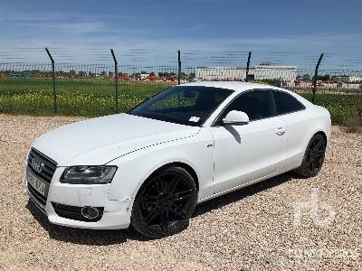 AUDI A5 - Лек автомобил: снимка 1 AUDI A5 - Лек автомобил: снимка 1