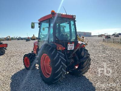 KUBOTA MF8200DTNC - Трактор: снимка 2 KUBOTA MF8200DTNC - Трактор: снимка 2