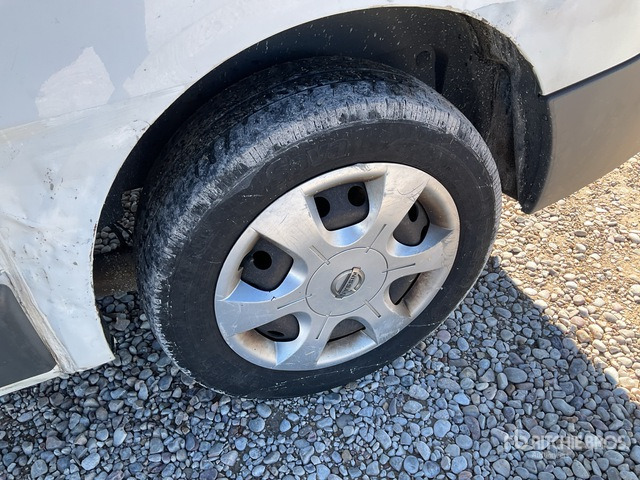 2011 Nissan Primastar Cargo Van - Лекотоварен автомобил: снимка 4 2011 Nissan Primastar Cargo Van - Лекотоварен автомобил: снимка 4