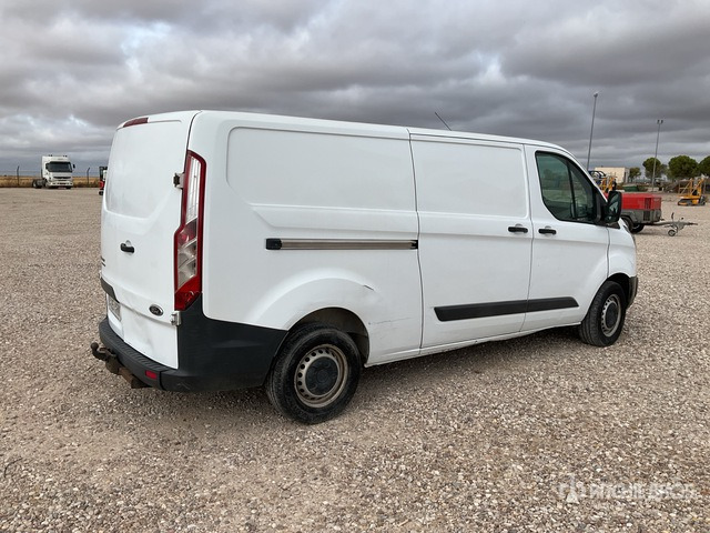 2016 Ford Transit Custom (Inoperable) Cargo Van - Лекотоварен автомобил: снимка 3 2016 Ford Transit Custom (Inoperable) Cargo Van - Лекотоварен автомобил: снимка 3
