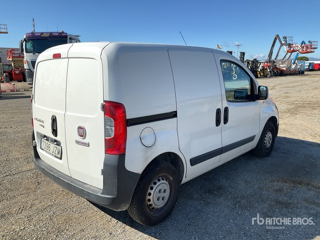 2017 Fiat Fiorino Multijet Van Truck - Лекотоварен автомобил: снимка 3 2017 Fiat Fiorino Multijet Van Truck - Лекотоварен автомобил: снимка 3