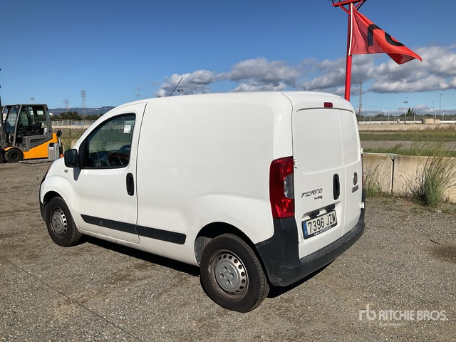 2017 Fiat Fiorino Multijet Van Truck - Лекотоварен автомобил: снимка 2 2017 Fiat Fiorino Multijet Van Truck - Лекотоварен автомобил: снимка 2