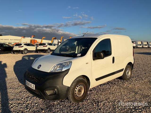 2018 Fiat Fiorino Cargo Van - Лекотоварен автомобил: снимка 1 2018 Fiat Fiorino Cargo Van - Лекотоварен автомобил: снимка 1