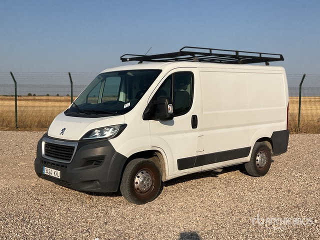 2018 Peugeot Boxer Cargo Van - Лекотоварен автомобил: снимка 3 2018 Peugeot Boxer Cargo Van - Лекотоварен автомобил: снимка 3