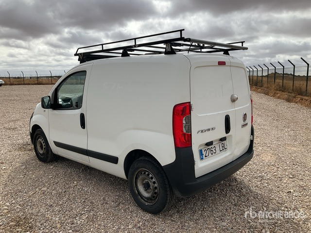 2019 Fiat Fiorino Service Cargo Van - Лекотоварен автомобил: снимка 2 2019 Fiat Fiorino Service Cargo Van - Лекотоварен автомобил: снимка 2