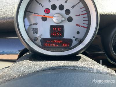 Лек автомобил MINI COOPER S: снимка 6