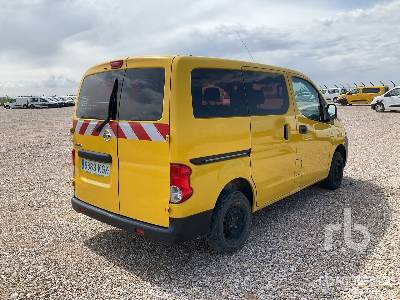 NISSAN NV200 - Товарен бус: снимка 3 NISSAN NV200 - Товарен бус: снимка 3