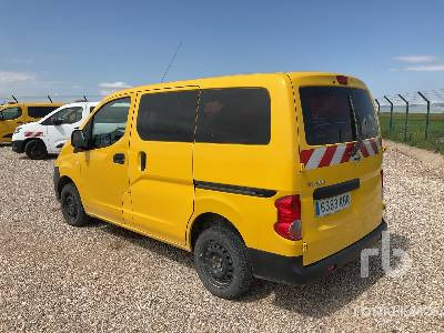 NISSAN NV200 - Товарен бус: снимка 2 NISSAN NV200 - Товарен бус: снимка 2