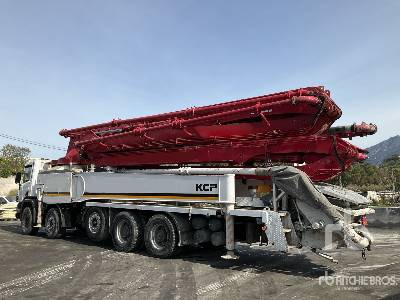 SCANIA PC124 C420 2005 KCP KCP48ZX200 48 m on 10x ... - Бетон помпа: снимка 2 SCANIA PC124 C420 2005 KCP KCP48ZX200 48 m on 10x ... - Бетон помпа: снимка 2