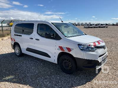 TOYOTA PROACE CITY VER 5 - Лек автомобил: снимка 4 TOYOTA PROACE CITY VER 5 - Лек автомобил: снимка 4