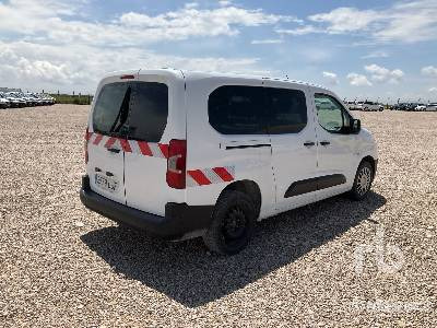 TOYOTA PROACE - Товарен бус: снимка 3 TOYOTA PROACE - Товарен бус: снимка 3
