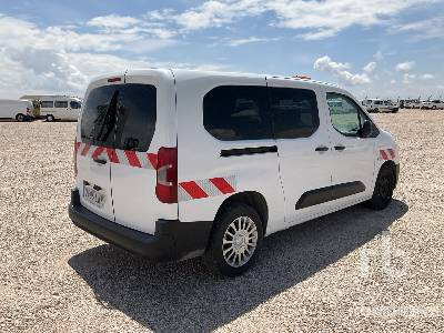 TOYOTA PROACE - Товарен бус: снимка 3 TOYOTA PROACE - Товарен бус: снимка 3