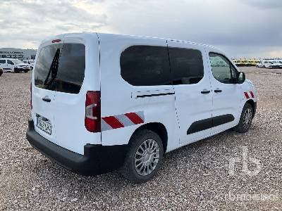TOYOTA PROACE - Товарен бус: снимка 3 TOYOTA PROACE - Товарен бус: снимка 3