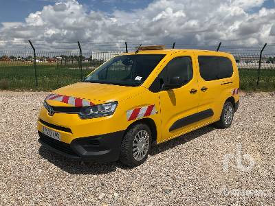 TOYOTA PROACE - Товарен бус: снимка 1 TOYOTA PROACE - Товарен бус: снимка 1