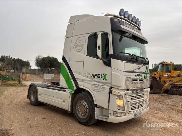 2013 Volvo FH500 4x2 S/A Sleeper Truck Tractor - Влекач: снимка 2 2013 Volvo FH500 4x2 S/A Sleeper Truck Tractor - Влекач: снимка 2