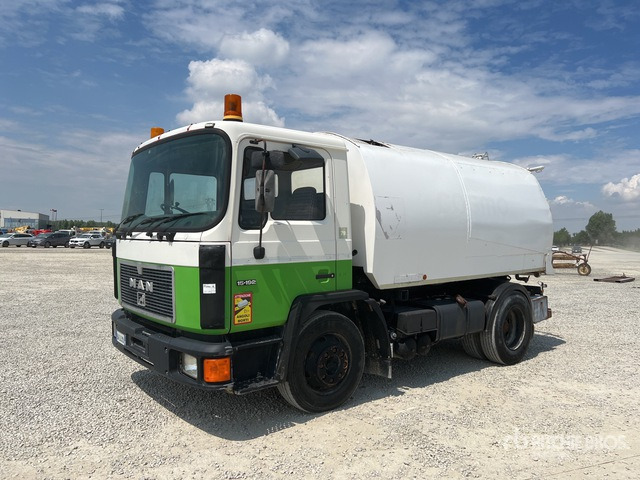 1989 MAN 15.192 Sweeper Truck - Мотометачна машина: снимка 1 1989 MAN 15.192 Sweeper Truck - Мотометачна машина: снимка 1