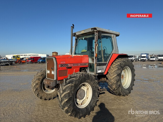 1995 Massey Ferguson 3070 (Inoperable) 4WD Tractor - Трактор: снимка 1 1995 Massey Ferguson 3070 (Inoperable) 4WD Tractor - Трактор: снимка 1