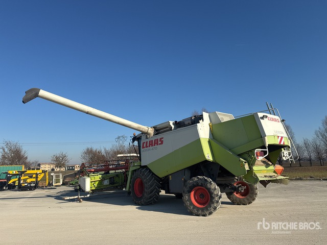 2002 Claas Lexion 470 Combine Harvester - Зърнокомбайн: снимка 2 2002 Claas Lexion 470 Combine Harvester - Зърнокомбайн: снимка 2