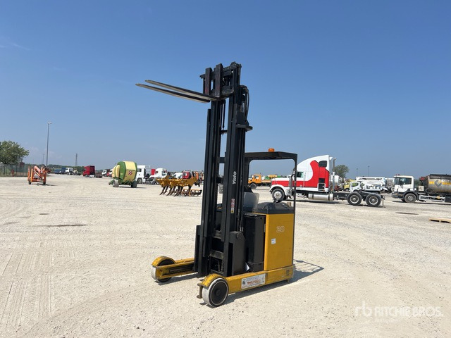 2002 Yale MR20 2500 kg Reach Truck - Косачка-шредер/ Мулчер: снимка 2 2002 Yale MR20 2500 kg Reach Truck - Косачка-шредер/ Мулчер: снимка 2