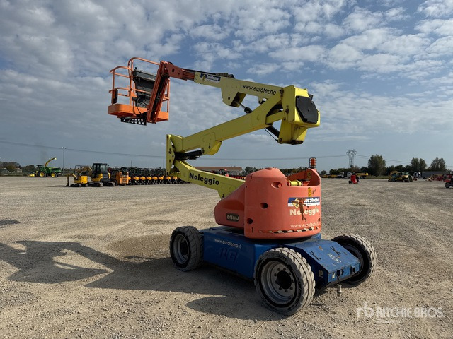 2004 JLG E450AJ Electric Articulating Boom Lift - Артикулираща платформа: снимка 3 2004 JLG E450AJ Electric Articulating Boom Lift - Артикулираща платформа: снимка 3