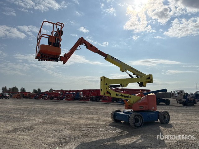 2004 JLG E450AJ Electric Articulating Boom Lift - Артикулираща платформа: снимка 2 2004 JLG E450AJ Electric Articulating Boom Lift - Артикулираща платформа: снимка 2