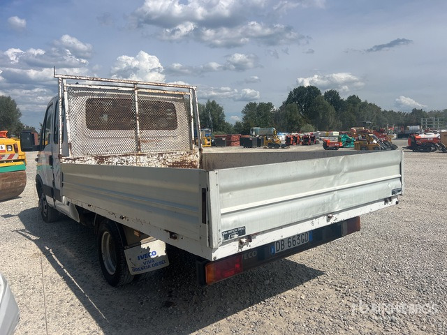 2006 Iveco Daily 35C12 Crew Cab (Inoperable) Flatbed Truck - Бордови камион: снимка 3 2006 Iveco Daily 35C12 Crew Cab (Inoperable) Flatbed Truck - Бордови камион: снимка 3