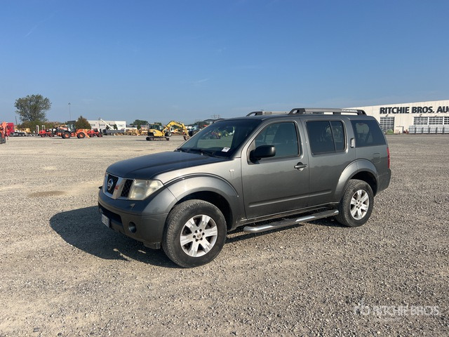2006 Nissan Pathfinder SUV - Джип: снимка 2 2006 Nissan Pathfinder SUV - Джип: снимка 2