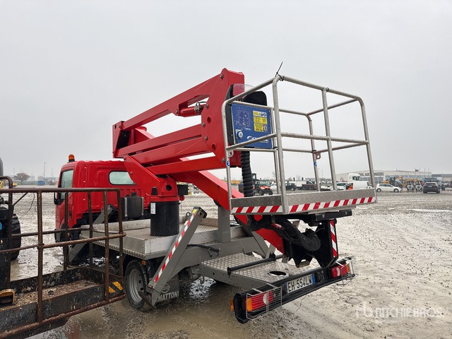 2011 Nissan Cabstar 2011 Socage DA320 20 m on (Inop ... Bucket Truck - Автовишка: снимка 3 2011 Nissan Cabstar 2011 Socage DA320 20 m on (Inop ... Bucket Truck - Автовишка: снимка 3