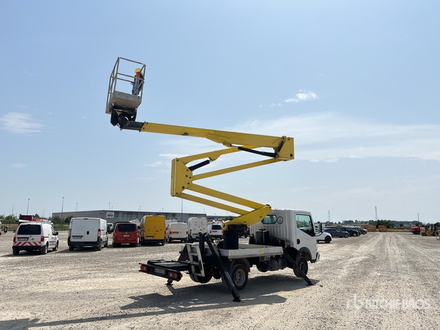 2011 Renault Maxity 2011 Socage DA320 20 m on Bucket Truck - Автовишка: снимка 4 2011 Renault Maxity 2011 Socage DA320 20 m on Bucket Truck - Автовишка: снимка 4