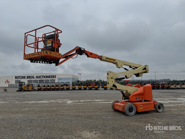 2013 JLG E400AJPN Electric Articulating Boom Lift - Артикулираща платформа: снимка 2 2013 JLG E400AJPN Electric Articulating Boom Lift - Артикулираща платформа: снимка 2