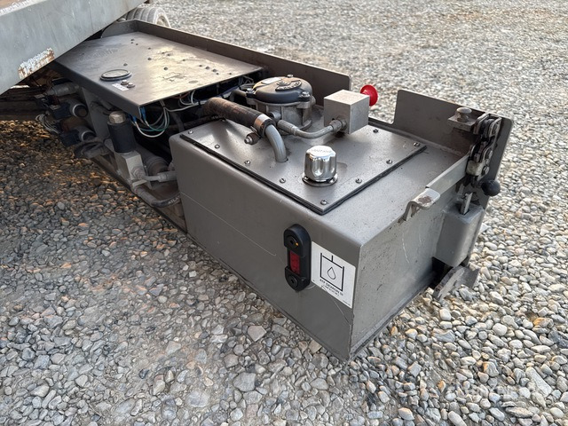 2013 Skyjack SJIII4626 Electric Scissor Lift - Ножична работна платформа: снимка 4 2013 Skyjack SJIII4626 Electric Scissor Lift - Ножична работна платформа: снимка 4