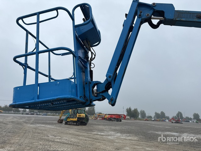 2014 Genie Z-34/22 Diesel Articulating Boom Lift - Артикулираща платформа: снимка 5 2014 Genie Z-34/22 Diesel Articulating Boom Lift - Артикулираща платформа: снимка 5