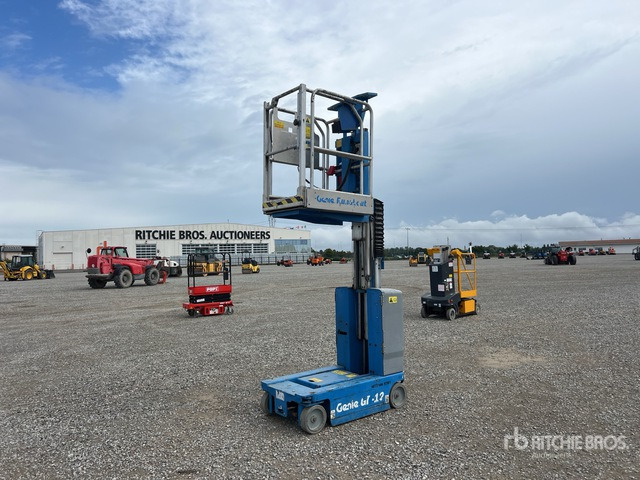 2015 Genie GR-12 Vertical Mast Lift - Вертикална работна платформа: снимка 1 2015 Genie GR-12 Vertical Mast Lift - Вертикална работна платформа: снимка 1
