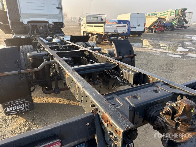 2015 Iveco Stralis 500 Cab and Chassis - Шаси кабина: снимка 5 2015 Iveco Stralis 500 Cab and Chassis - Шаси кабина: снимка 5