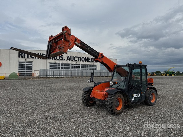 2015 JCB 525-60T4 Sollevatore telescopico - Телескопичен товарач: снимка 1 2015 JCB 525-60T4 Sollevatore telescopico - Телескопичен товарач: снимка 1