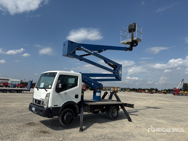 2015 Nissan Cabstar 35.12 2015 Socage DA320 20 m on Bucket Truck - Автовишка: снимка 2 2015 Nissan Cabstar 35.12 2015 Socage DA320 20 m on Bucket Truck - Автовишка: снимка 2