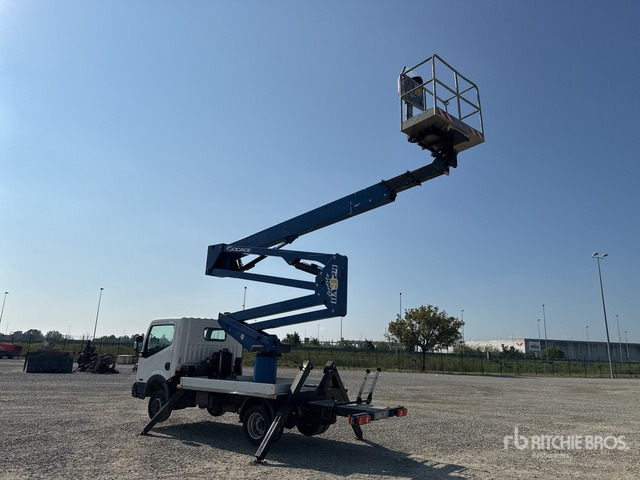 2015 Nissan Cabstar Cabstar 35.12 2015 Socage DA 324 24 m on Bucket Truck - Автовишка: снимка 4 2015 Nissan Cabstar Cabstar 35.12 2015 Socage DA 324 24 m on Bucket Truck - Автовишка: снимка 4